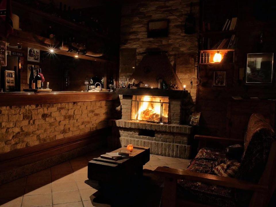 Pirola Music Ranch Guest House B&B 로마노 디 롬바르디아 외부 사진